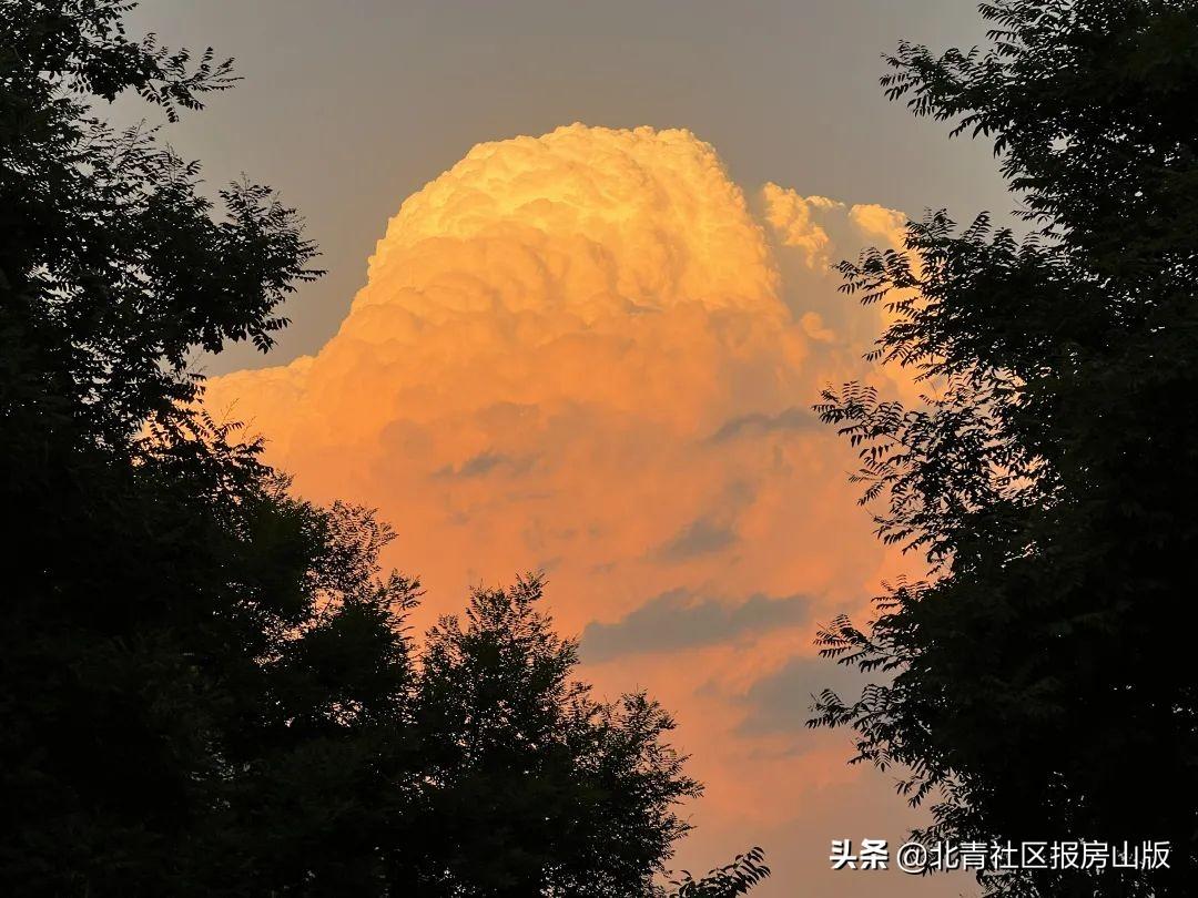 刚刚京城上空这团巨大的云，您看到了吗？