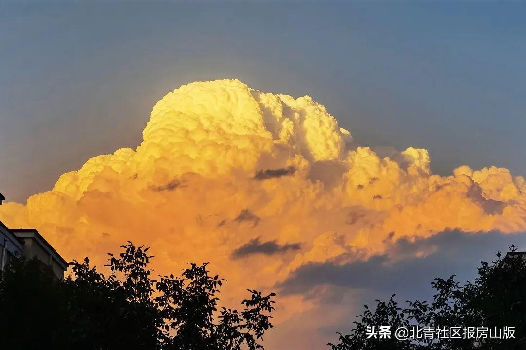 刚刚京城上空这团巨大的云，您看到了吗？