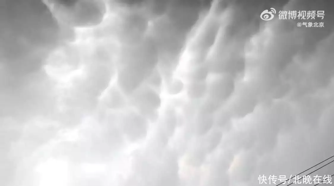 乳状云+双彩虹+晚霞！今天京城天空奇观美景轮番登场