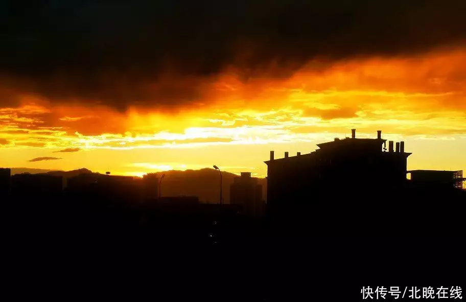 乳状云+双彩虹+晚霞！今天京城天空奇观美景轮番登场