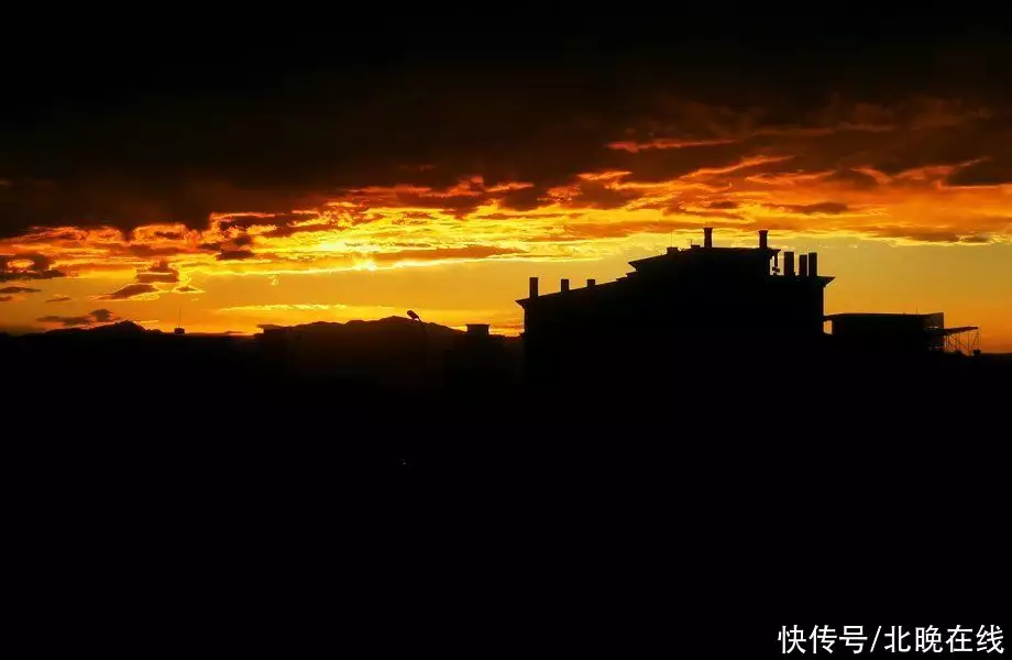 乳状云+双彩虹+晚霞！今天京城天空奇观美景轮番登场