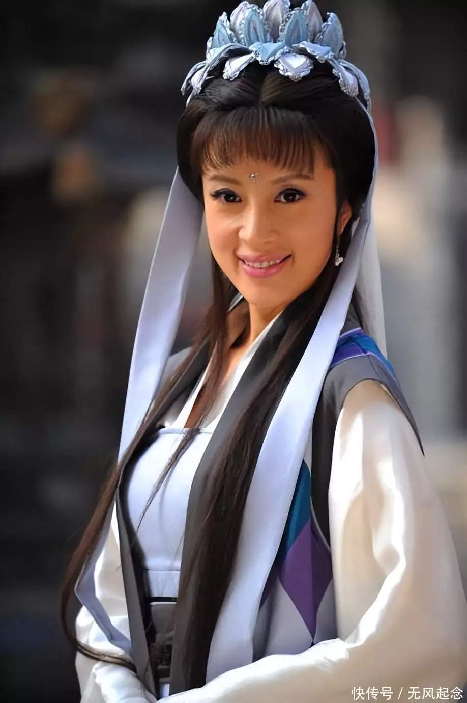 莫高窟发现《将进酒》原版，下笔之狂令人直呼：再也不喜欢李白了