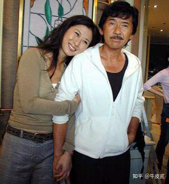 为什么叶倩文从当年叶林王陈四大天后之首变成了现在即不如王菲也不如林忆莲的地步？(叶倩文的)