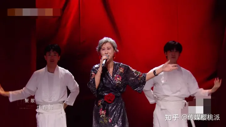 叶倩文再唱《潇洒走一回》，31年过去，歌声却投射出娱乐圈众生相(叶倩文潇洒走一回音乐单曲)