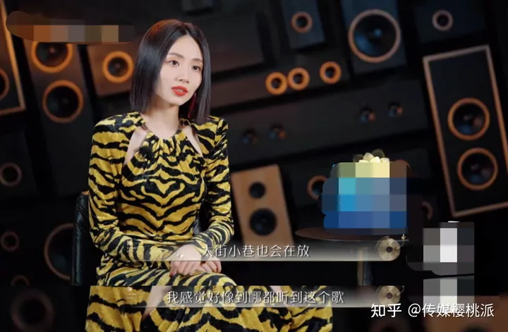 叶倩文再唱《潇洒走一回》，31年过去，歌声却投射出娱乐圈众生相(叶倩文潇洒走一回音乐单曲)