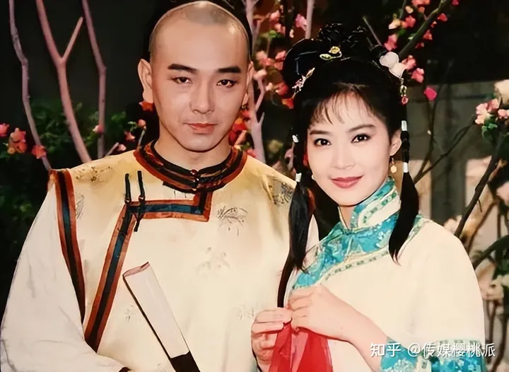 叶倩文再唱《潇洒走一回》，31年过去，歌声却投射出娱乐圈众生相(叶倩文潇洒走一回音乐单曲)