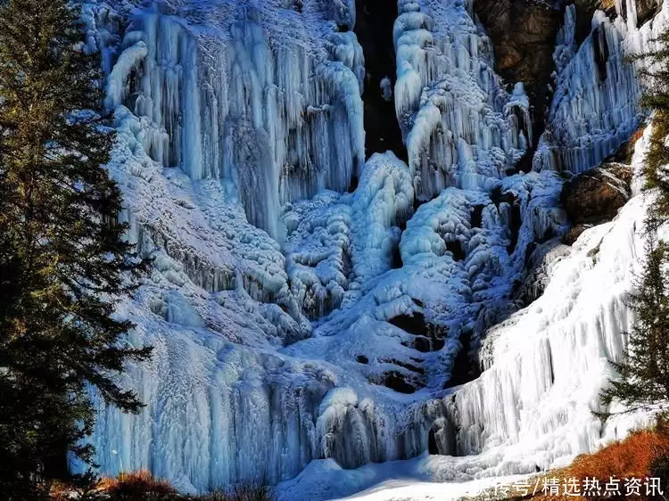 中国九寨沟第十八届国际冰瀑旅游节正式拉开帷幕（九寨沟下冰雹了吗现在）