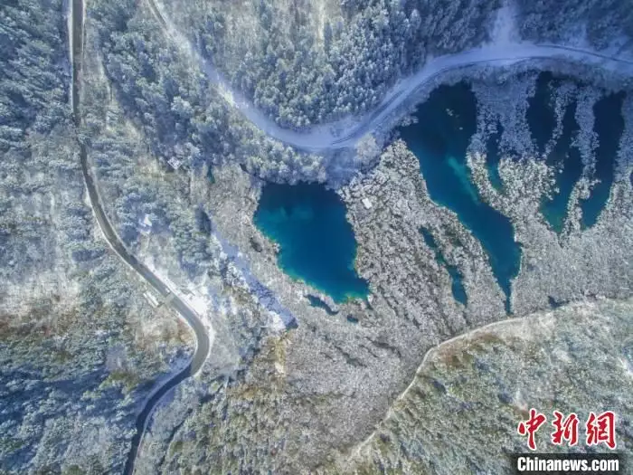 九寨沟四姑娘山门票买一送一  四川阿坝冬季旅游季优惠多（四姑娘山九寨沟的旅游攻略）