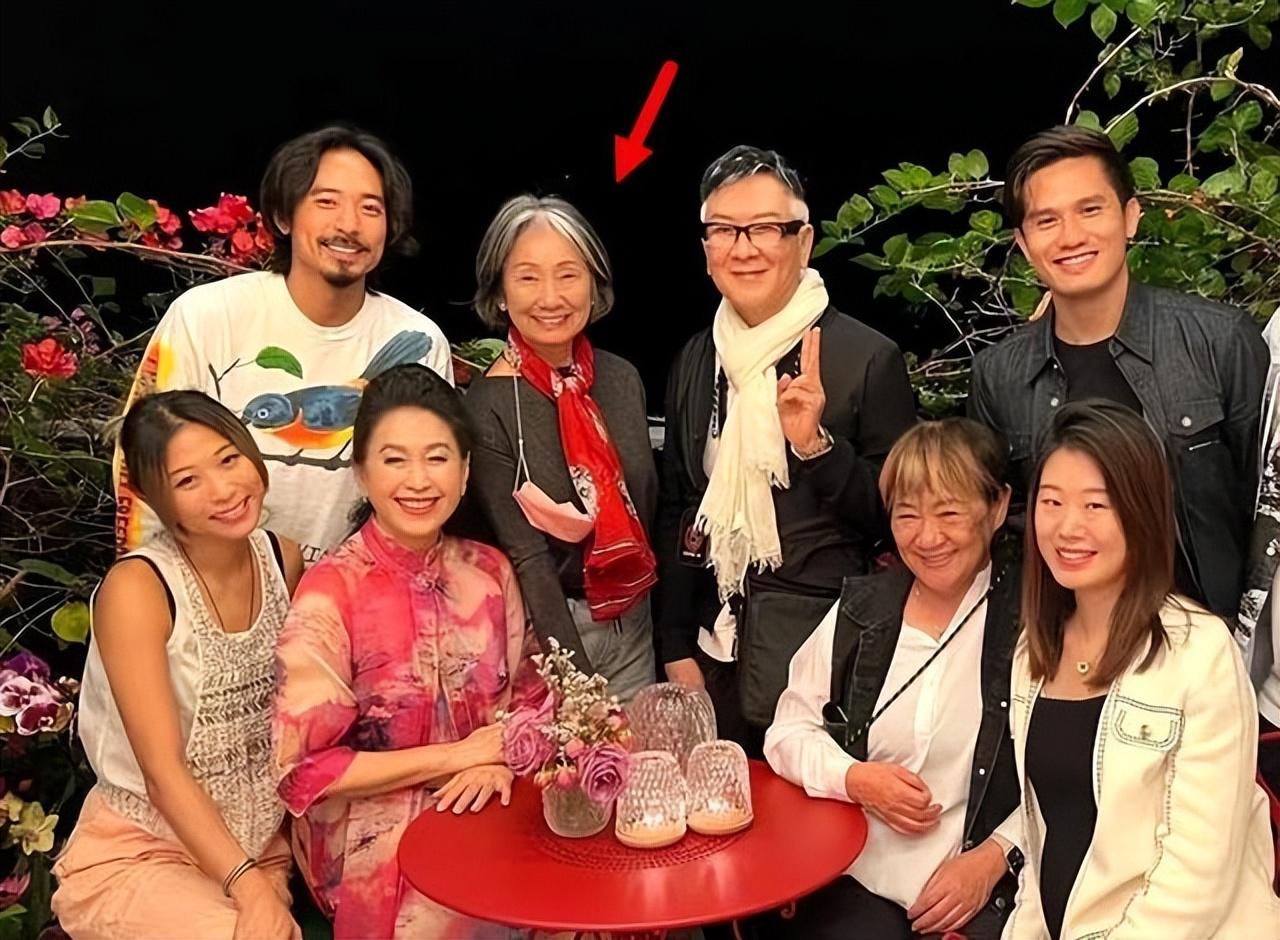 吴正元：亲手捧红叶倩文，却被她拆散家庭，如今感谢当年拆散之恩(吴正元现状)