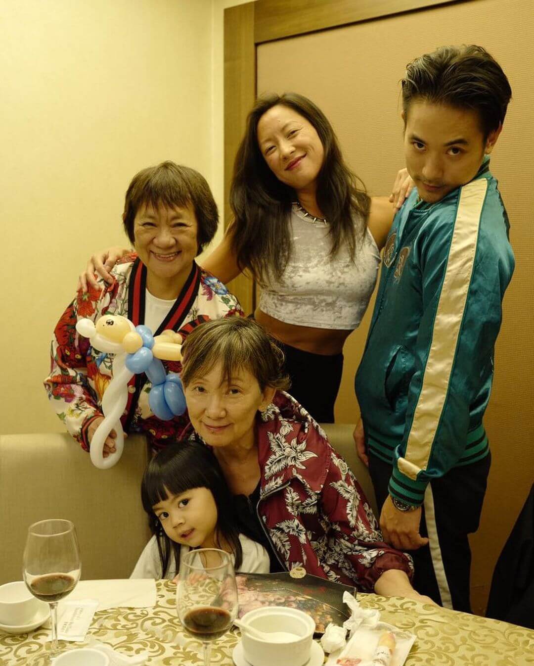 吴正元：亲手捧红叶倩文，却被她拆散家庭，如今感谢当年拆散之恩(吴正元现状)