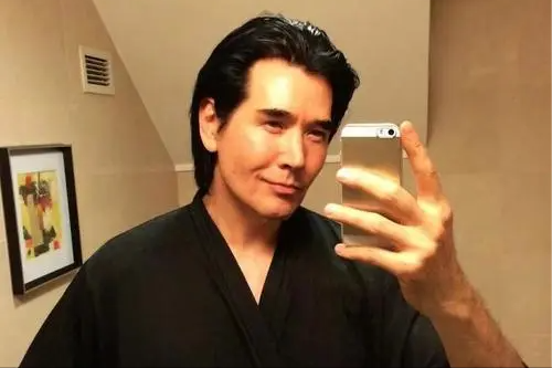 叶倩文：如果不是费翔，那嫁给谁也无所谓，我选择已婚的林子祥！(叶倩文费翔一张老相片)