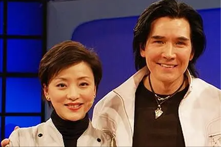 叶倩文：如果不是费翔，那嫁给谁也无所谓，我选择已婚的林子祥！(叶倩文费翔一张老相片)