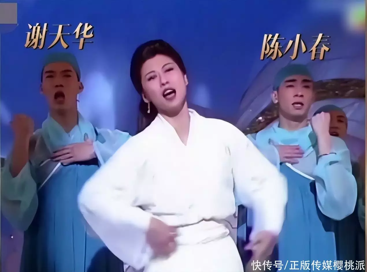 叶倩文再唱《潇洒走一回》，31年过去，歌声却投射出娱乐圈众生相(叶倩文潇洒走一回舞台版)