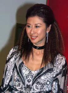 叶倩文：19岁出道，30岁成为天后，36岁嫁50岁林子祥，屡被传婚变(叶倩文的老公是林子祥吗)