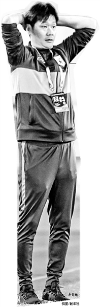 鲁能官宣 李霄鹏因身体原因“下课”（鲁能教练李霄鹏去哪了）