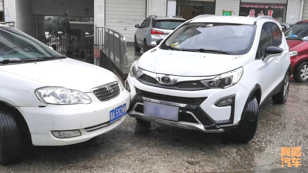 车险三责到底买100万还是200万，喵哥教你算笔账，保你不会吃亏(车险三责险100万)