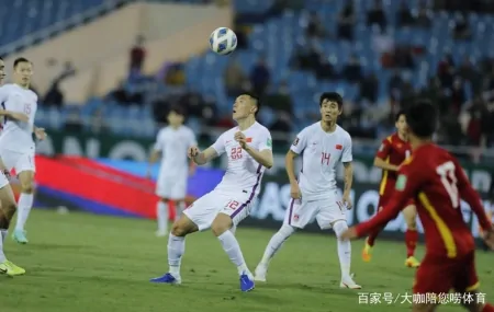 尘埃落定！李霄鹏下课悬念揭晓！权威媒体透露消息，球迷直呼意外（李霄鹏现在干什么）