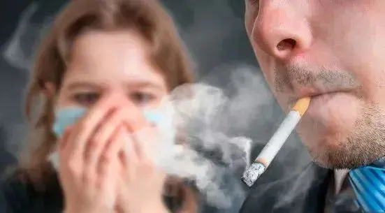 世界无烟日丨2分钟视频触目惊心…开始戒烟，什么时候都不晚！