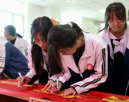 世界无烟日，乌鲁木齐这些青少年这样说