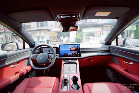 “无人驾驶”近在咫尺——问界M5智驾版试乘体验