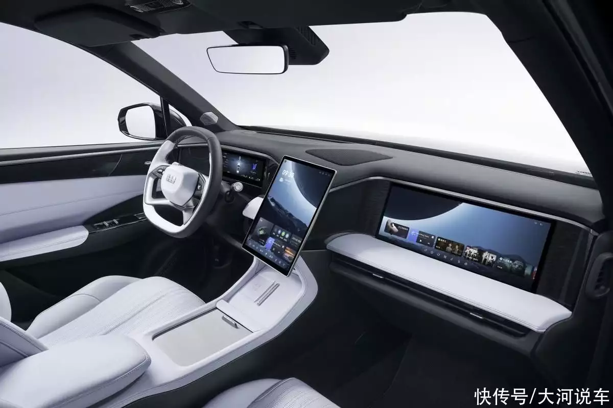 备受期待的电混SUV上市，吉利银河L7仅售 13.87万起从“央视名嘴”到“无名大爷”，毕福剑走到这一步，怪不了别人