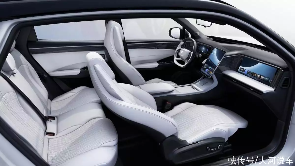 备受期待的电混SUV上市，吉利银河L7仅售 13.87万起从“央视名嘴”到“无名大爷”，毕福剑走到这一步，怪不了别人