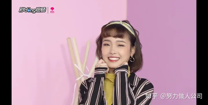 你最不能接受的服装搭配是怎样的？