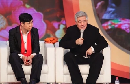 小沈阳后悔了，自爆一年扎9部戏，已经放弃小品，网友：真矫情