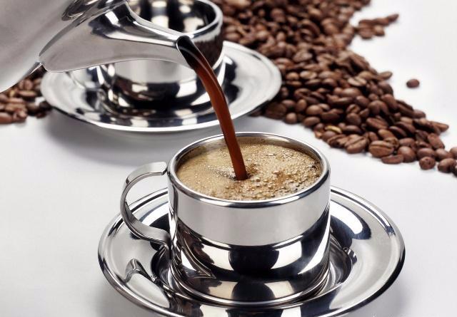 每天喝一杯咖啡有这2大好处，但奉劝大家：这4种人最好别喝