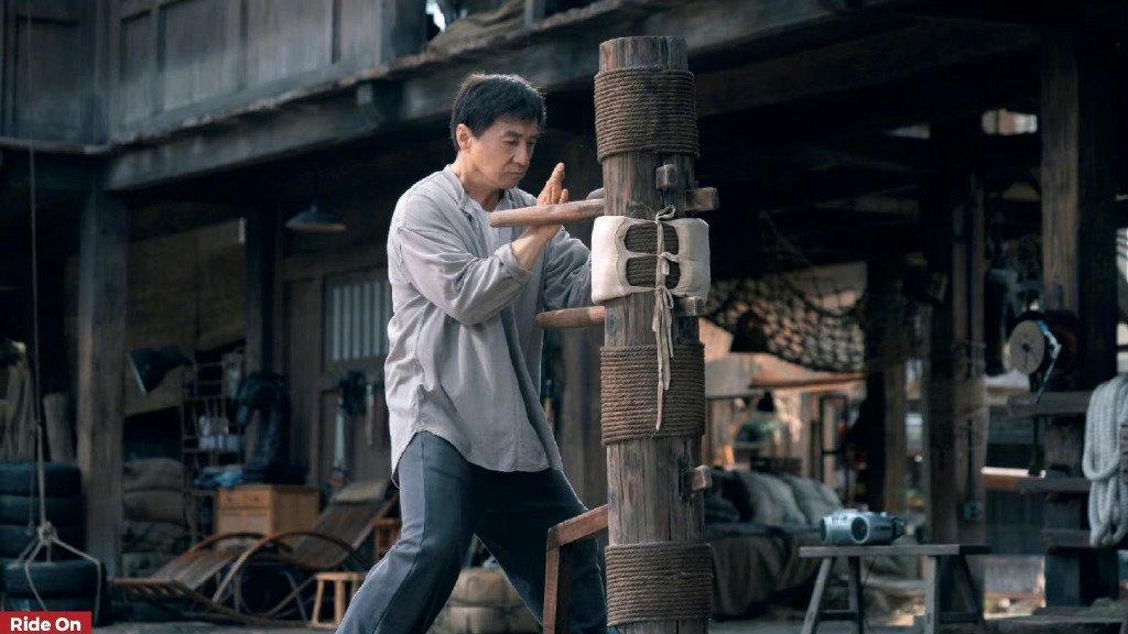 《龙马精神》跳下来容易，走下来难，成龙玩命炫技，致敬那个时代