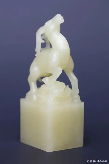 印石文化｜取名鬼才！寿山石雕作品中的这些谐音梗你get到了吗