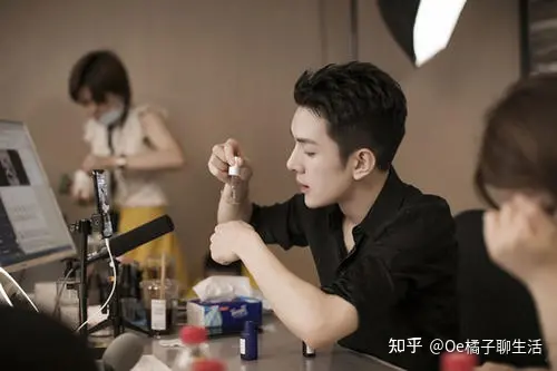 速看！继薇娅逃税之后，李佳琦、呗呗兔等主播被浙江消保委点名！