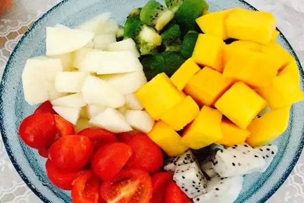 甘油三酯高的人，怎么做才能降脂？医生给出“降脂口诀”，要记住