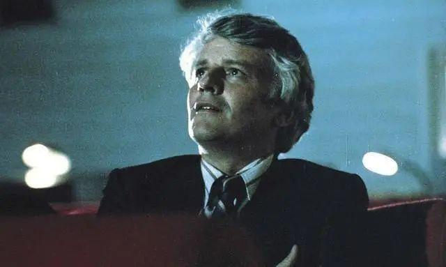 世界级大师陨落！他永远留在了“天堂电影院”