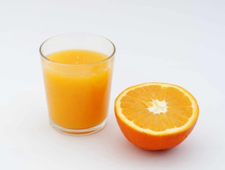 血脂高手麻，脚抽筋！这些降血脂食物每天换着吃，血管更健康！