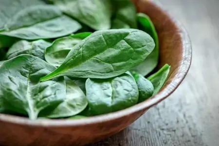 血脂高手麻，脚抽筋！这些降血脂食物每天换着吃，血管更健康！