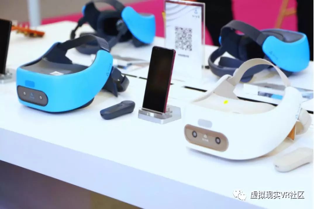 HTC发力“新生态” 手机+VR的新玩法让人眼前一亮