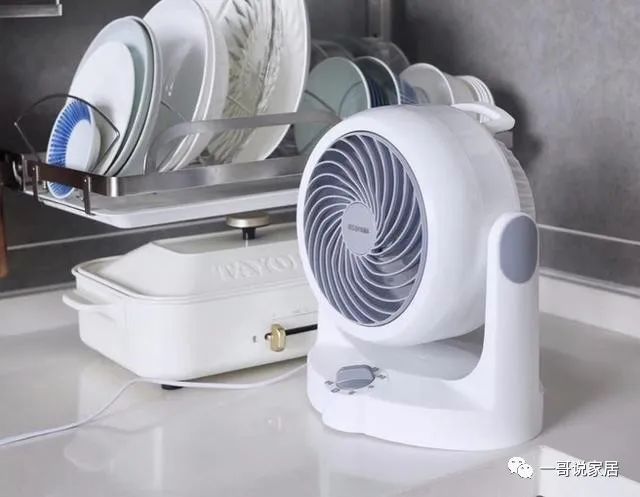 格力、小米这次都输了！日本黑科技空气循环扇，真的比空调还好用