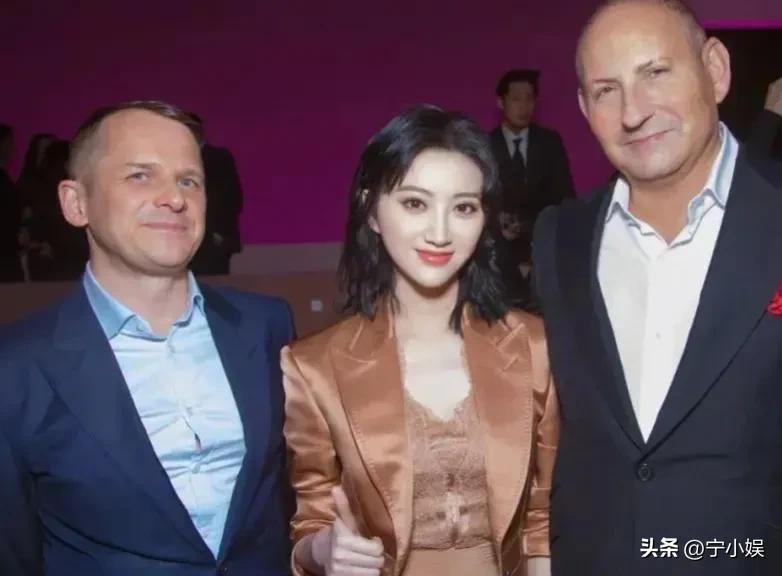 景甜沉默6天后，三个男人的“丑陋嘴脸”，终于暴露得一清二楚