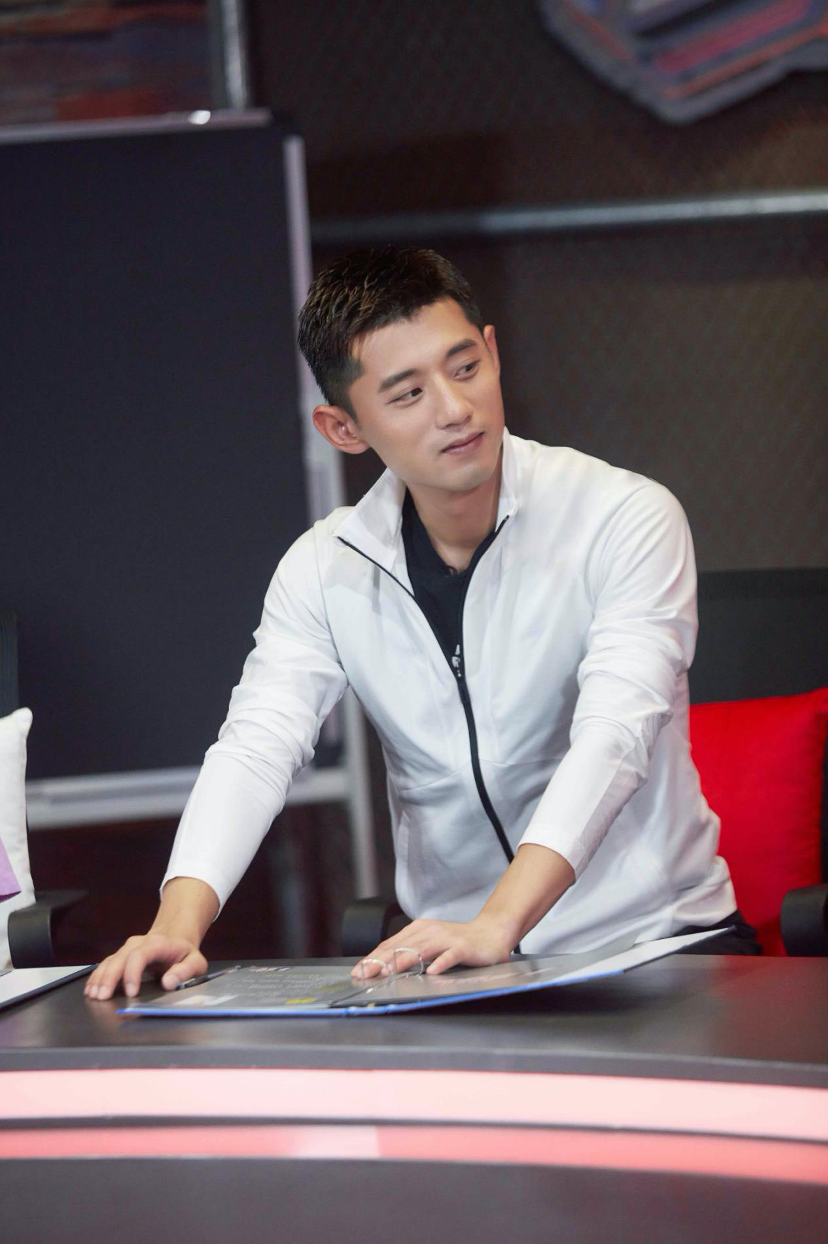 李微敖向景甜致歉，曝光张继科借条后，已准备好资料应对起诉