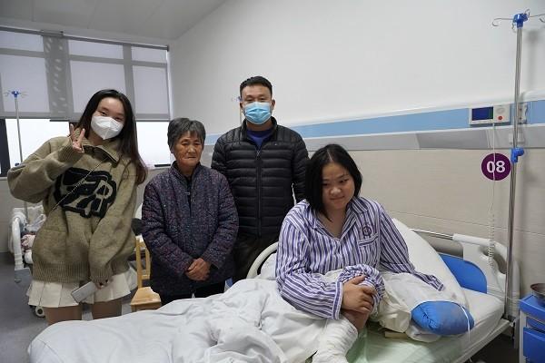 英雄之光·我记得你⑥｜全国优秀人民警察艾茂森：崇尚英雄才会产生英雄，学习英雄才能英雄辈出（英雄之光教育公益晚会）