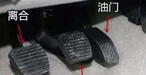 手动挡汽车在刹车时需不需要踩离合别盲目，听听老司机怎么说