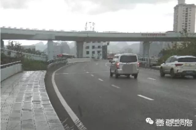 听老教练讲课：手动挡踩离合，刹车熄火是什么原因？如何避免？