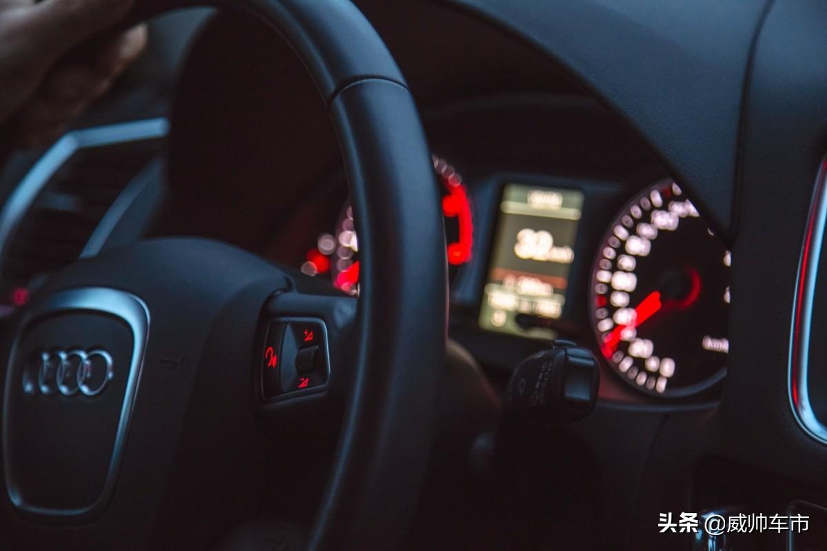 盘点那些开手动挡时的陋习，既不安全又伤车-开手动挡的车有哪些好处?