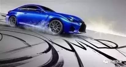 汽车急刹时该不该踩离合？很多老司机都可能会搞错-开车急刹车时需不需要踩离合踏板