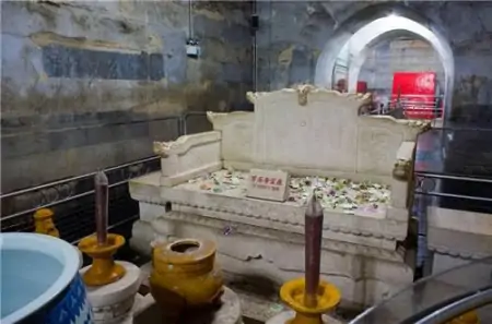 明皇陵出土4件绝美凤冠，每一顶都惊艳世界，它们主人分别是谁？-明皇陵怎么样