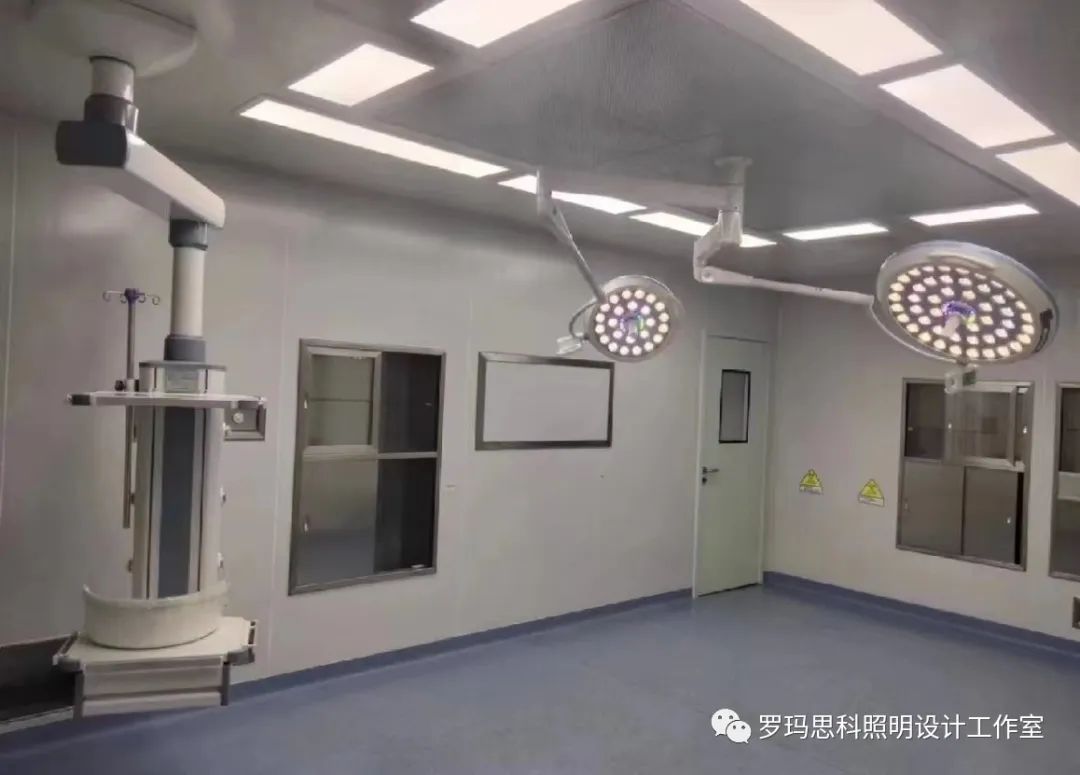 【知识搬运工】手术无影灯应该怎么选择？-手术无影灯的使用流程