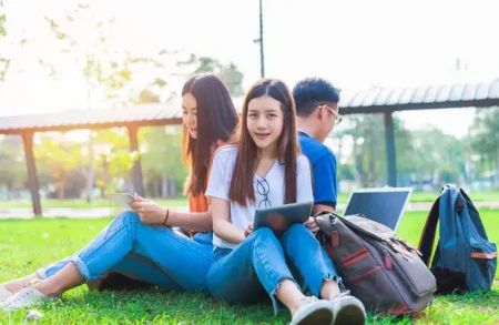 大学五一不放假？多所高校发布假期安排，学生：坐等暑假-大学五一放假不