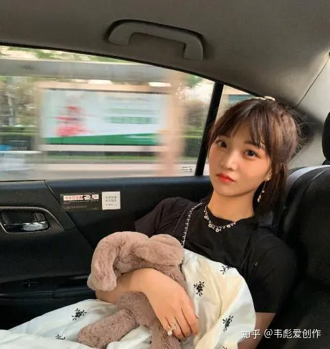 7月好戏连台，都是恋人，但结局是：一对高调分手，一对喜结良缘（七月播出什么新剧）