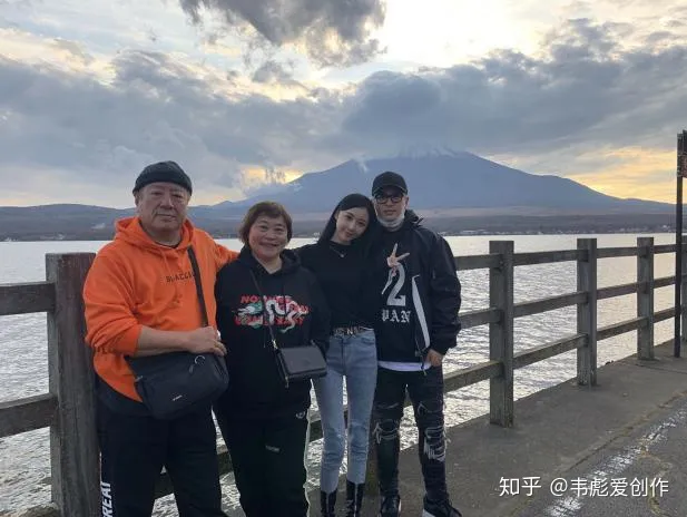 7月好戏连台，都是恋人，但结局是：一对高调分手，一对喜结良缘（七月播出什么新剧）